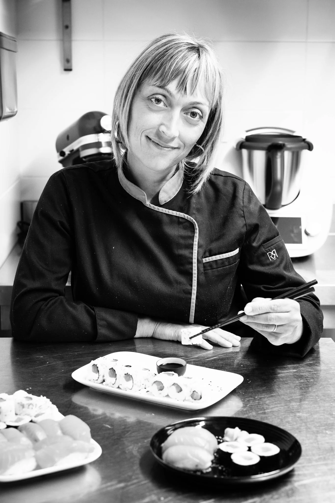 Julie KRADCHI - Gérante et cuisinière Le Japon dans Votre Assiette
